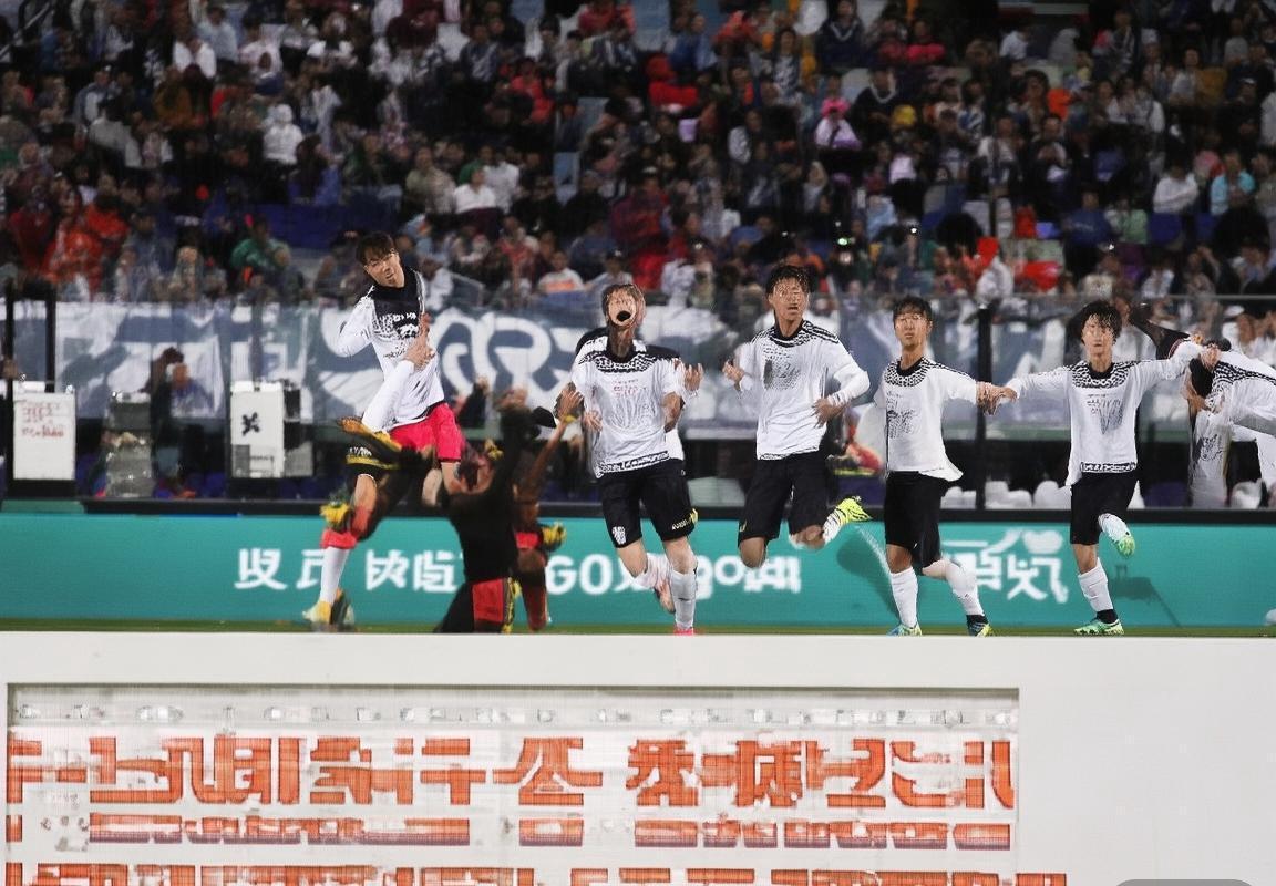 2020韩联赛巅峰对决：FC首尔VS蔚山现代战报及精彩瞬间(图2)